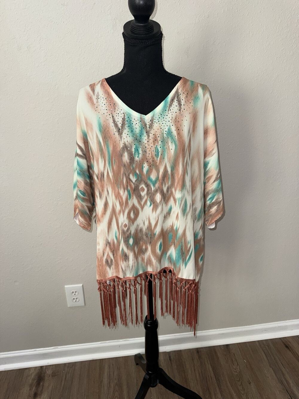 REBA McEntire Boho Ikat Fringe Tunic Blouse Small Rhinestone Embellished Western